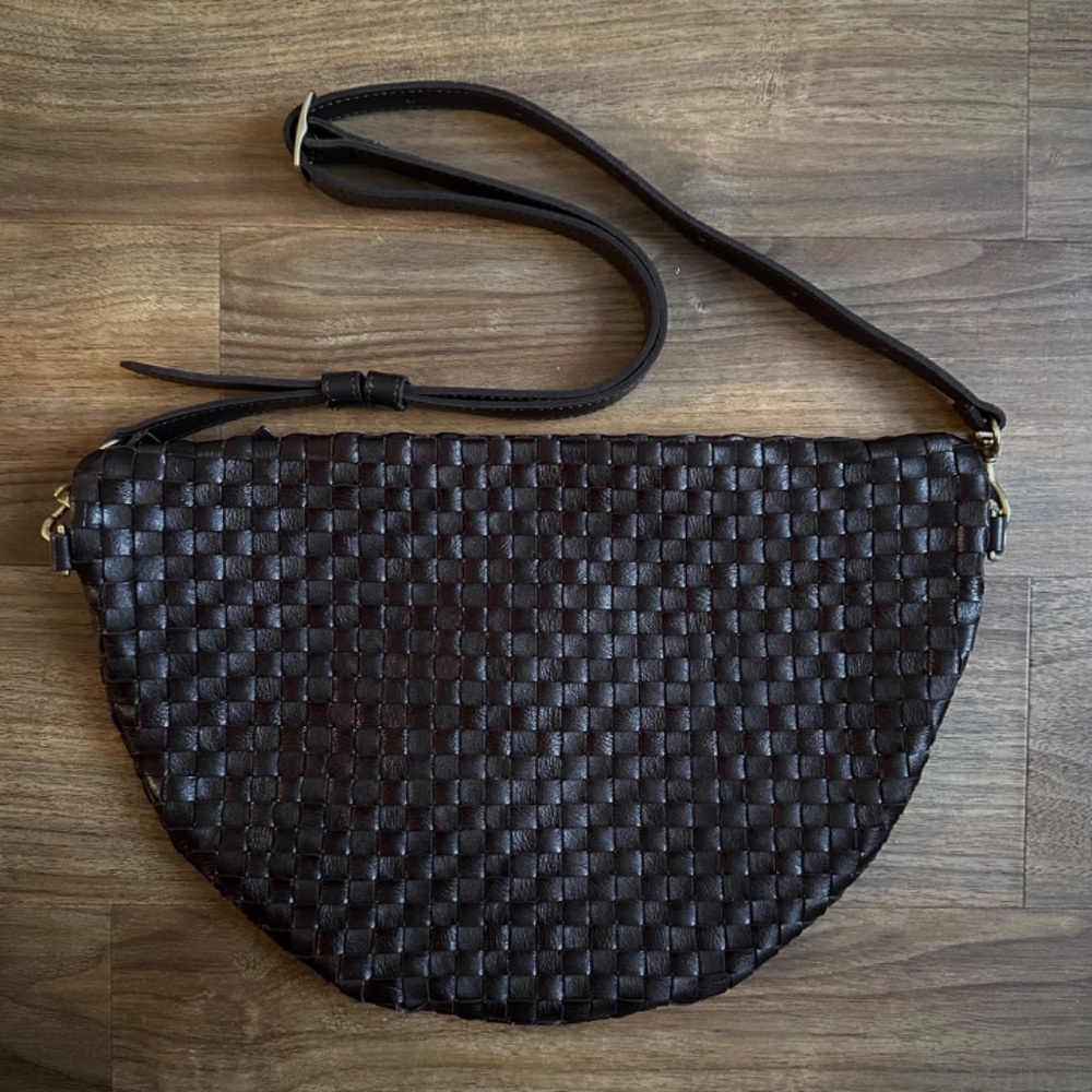 Clare V Woven Leather Crossbody Bag in Dark Brown with Gold Hardware Kalamata - Picture 8 of 16